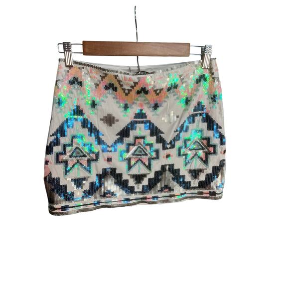 Express Aztec Sequin Mini Skirt XS Stretch Cocktail Party Y2K 2000s Fairy - Picture 1 of 15